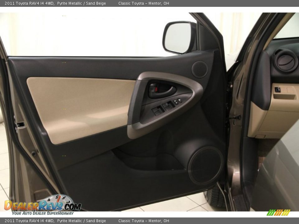 2011 Toyota RAV4 I4 4WD Pyrite Metallic / Sand Beige Photo #4