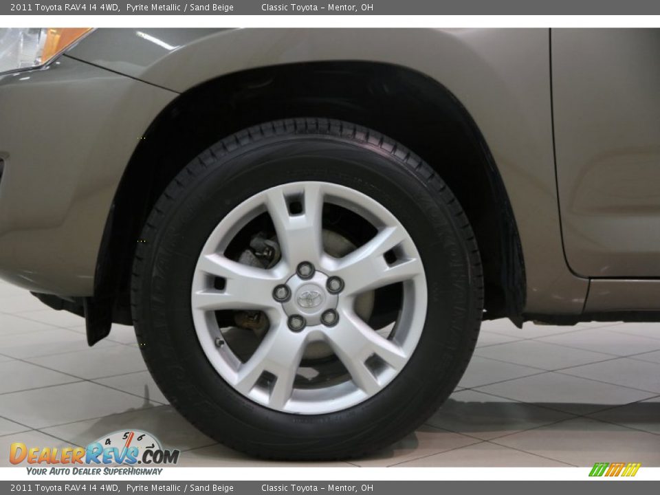 2011 Toyota RAV4 I4 4WD Pyrite Metallic / Sand Beige Photo #19
