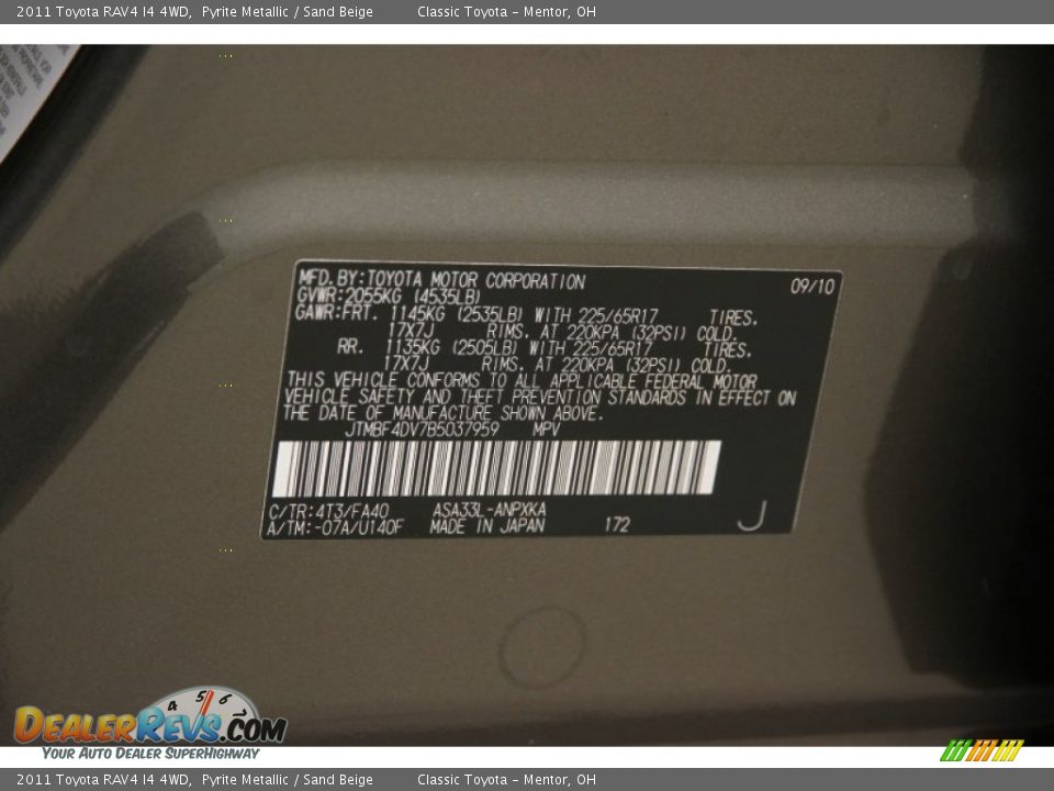 2011 Toyota RAV4 I4 4WD Pyrite Metallic / Sand Beige Photo #20