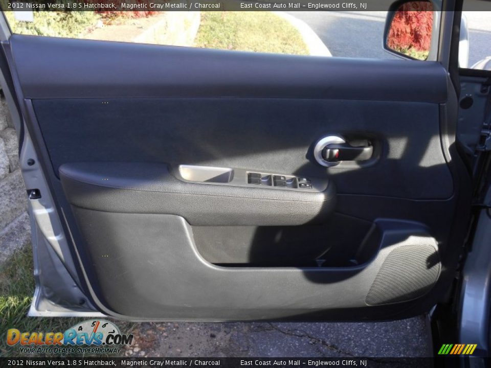 2012 Nissan Versa 1.8 S Hatchback Magnetic Gray Metallic / Charcoal Photo #16