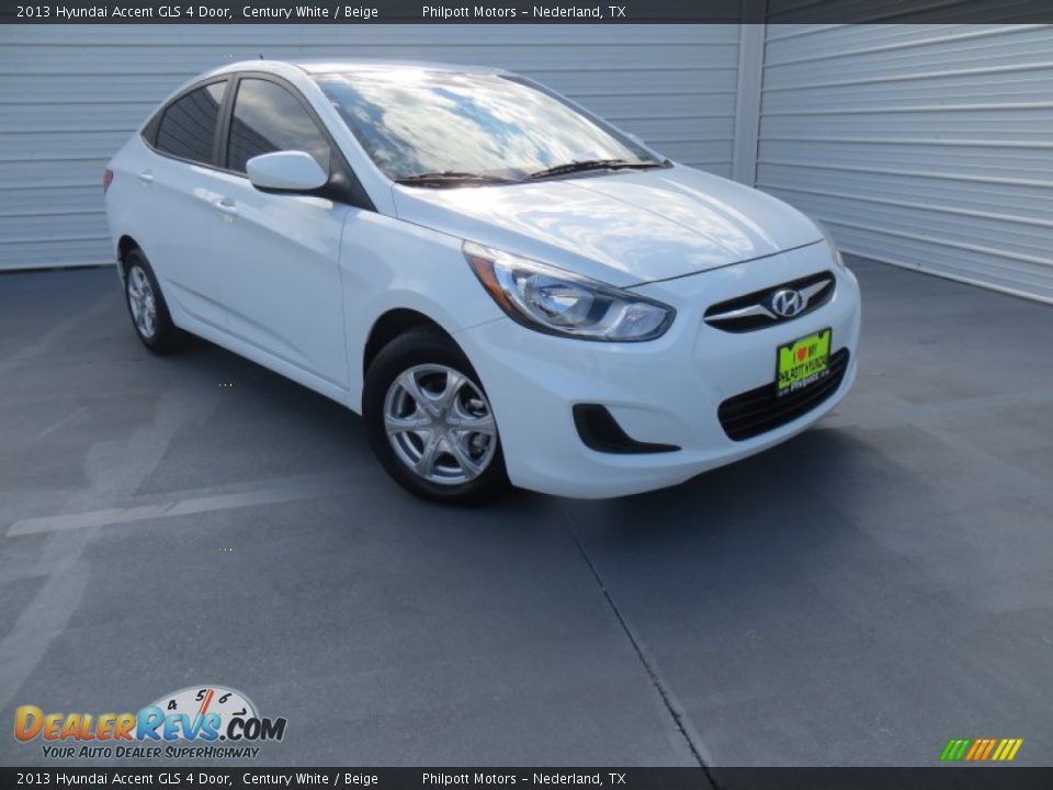 2013 Hyundai Accent GLS 4 Door Century White / Beige Photo #1