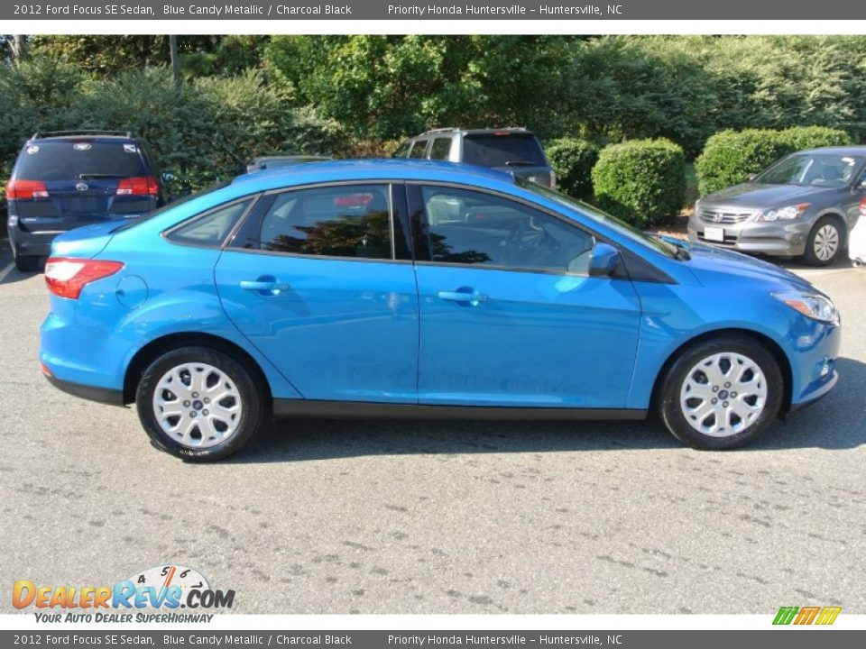 2012 Ford Focus SE Sedan Blue Candy Metallic / Charcoal Black Photo #6