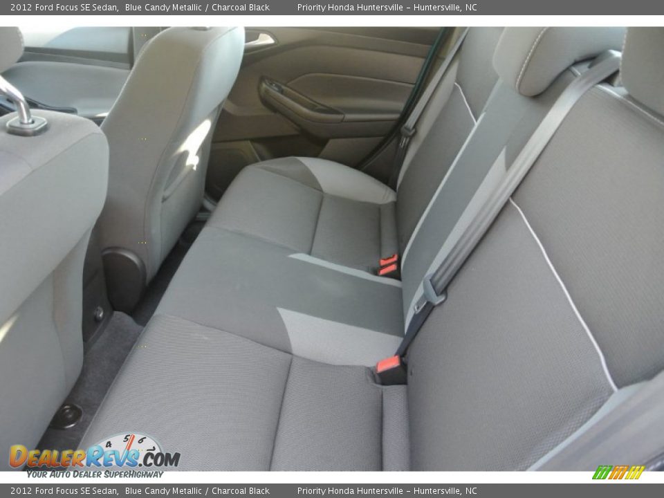 2012 Ford Focus SE Sedan Blue Candy Metallic / Charcoal Black Photo #19