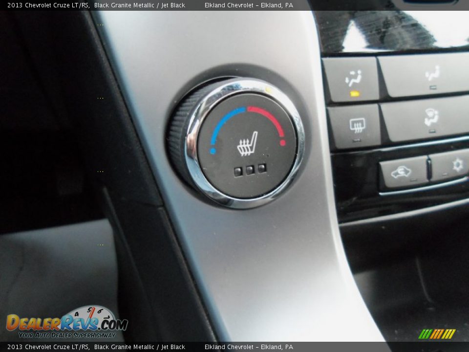 2013 Chevrolet Cruze LT/RS Black Granite Metallic / Jet Black Photo #25