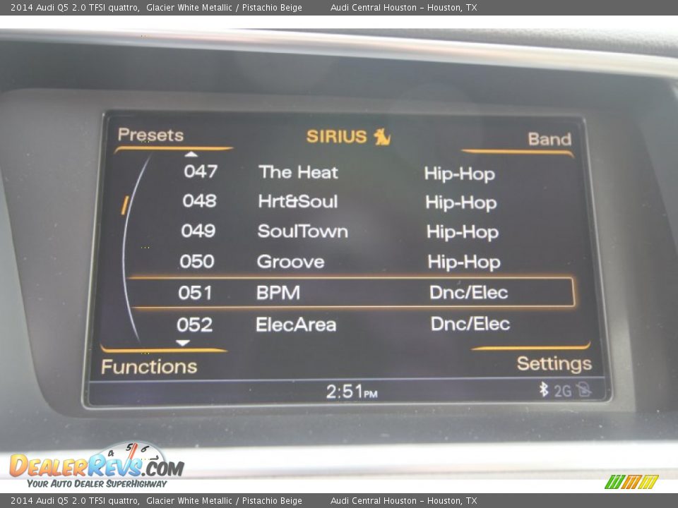 2014 Audi Q5 2.0 TFSI quattro Glacier White Metallic / Pistachio Beige Photo #17