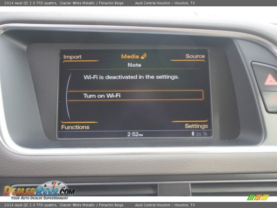 2014 Audi Q5 2.0 TFSI quattro Glacier White Metallic / Pistachio Beige Photo #23