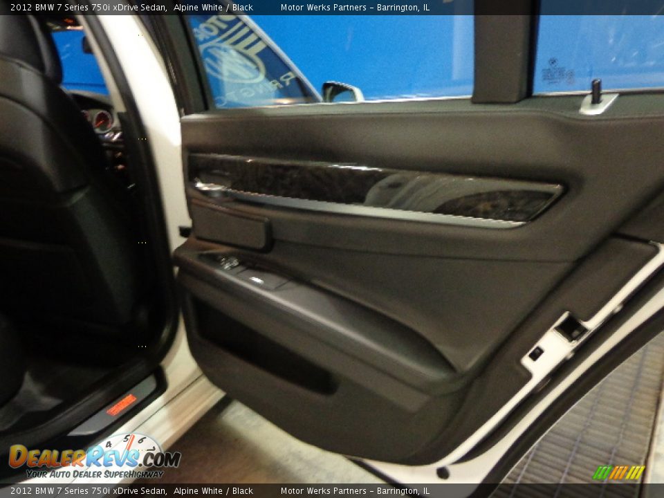 2012 BMW 7 Series 750i xDrive Sedan Alpine White / Black Photo #18