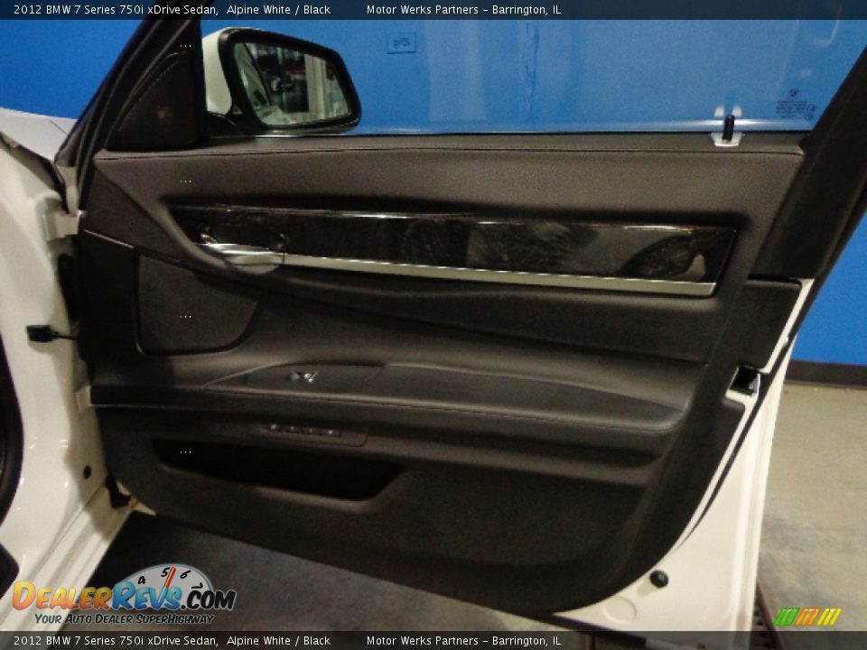 2012 BMW 7 Series 750i xDrive Sedan Alpine White / Black Photo #19