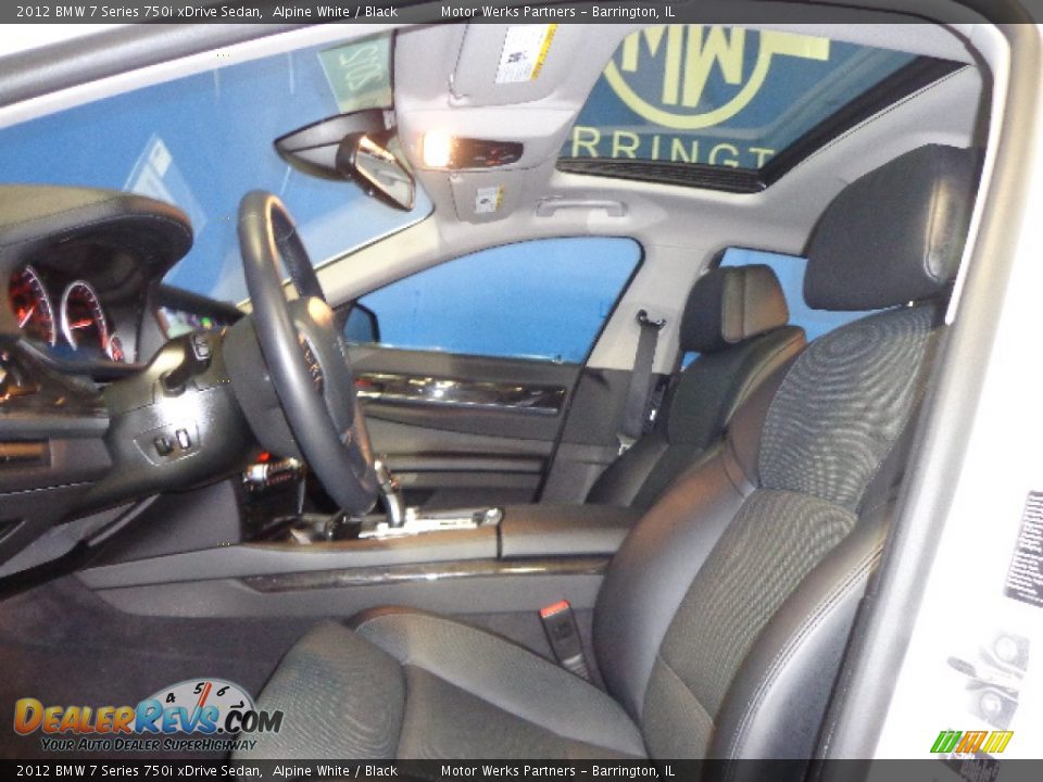 2012 BMW 7 Series 750i xDrive Sedan Alpine White / Black Photo #29