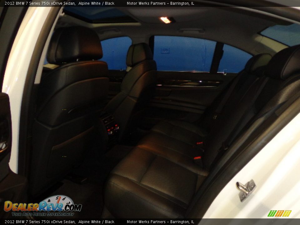 2012 BMW 7 Series 750i xDrive Sedan Alpine White / Black Photo #30