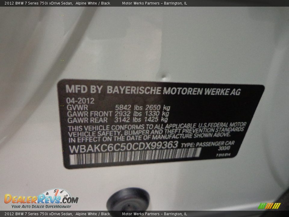 2012 BMW 7 Series 750i xDrive Sedan Alpine White / Black Photo #31