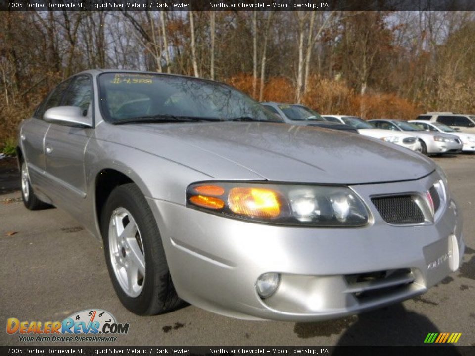 2005 Pontiac Bonneville SE Liquid Silver Metallic / Dark Pewter Photo #6