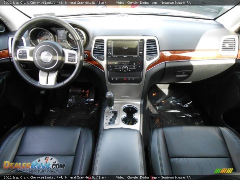 2011 Jeep Grand Cherokee Limited 4x4 Mineral Gray Metallic / Black Photo #18