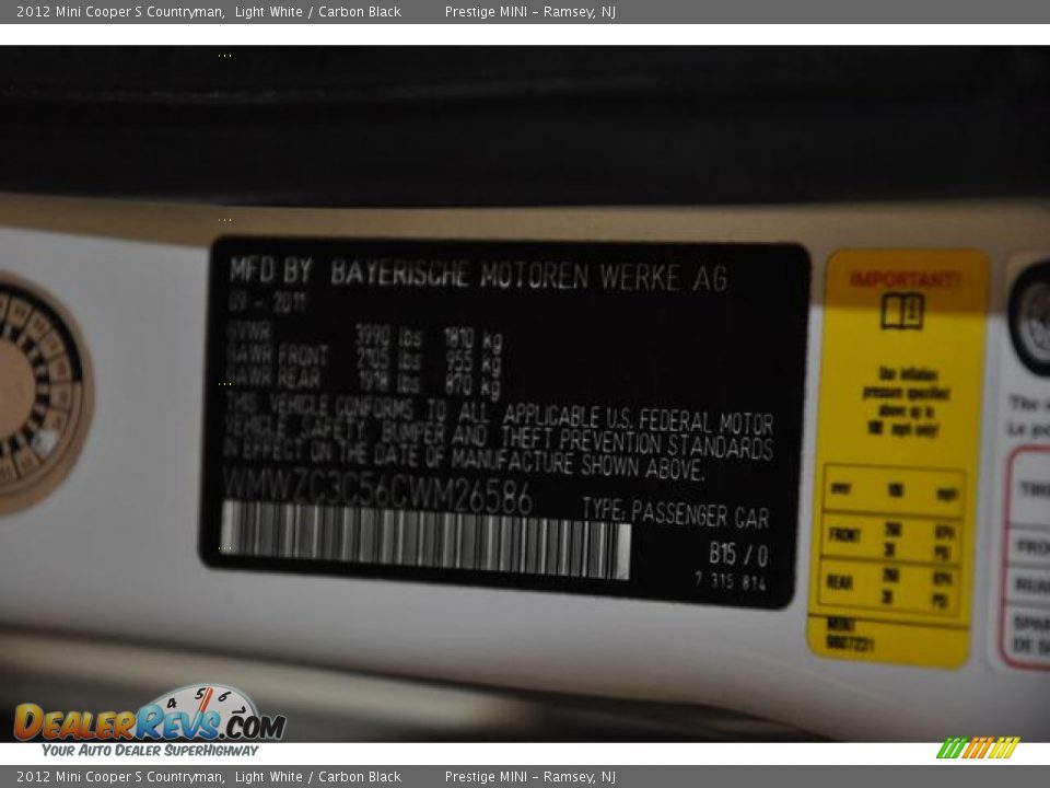 2012 Mini Cooper S Countryman Light White / Carbon Black Photo #26