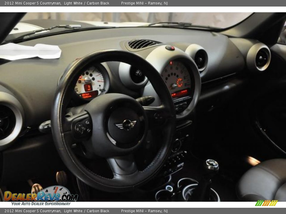 2012 Mini Cooper S Countryman Light White / Carbon Black Photo #28