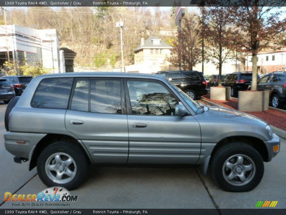 Quicksilver 1999 Toyota RAV4 4WD Photo #2