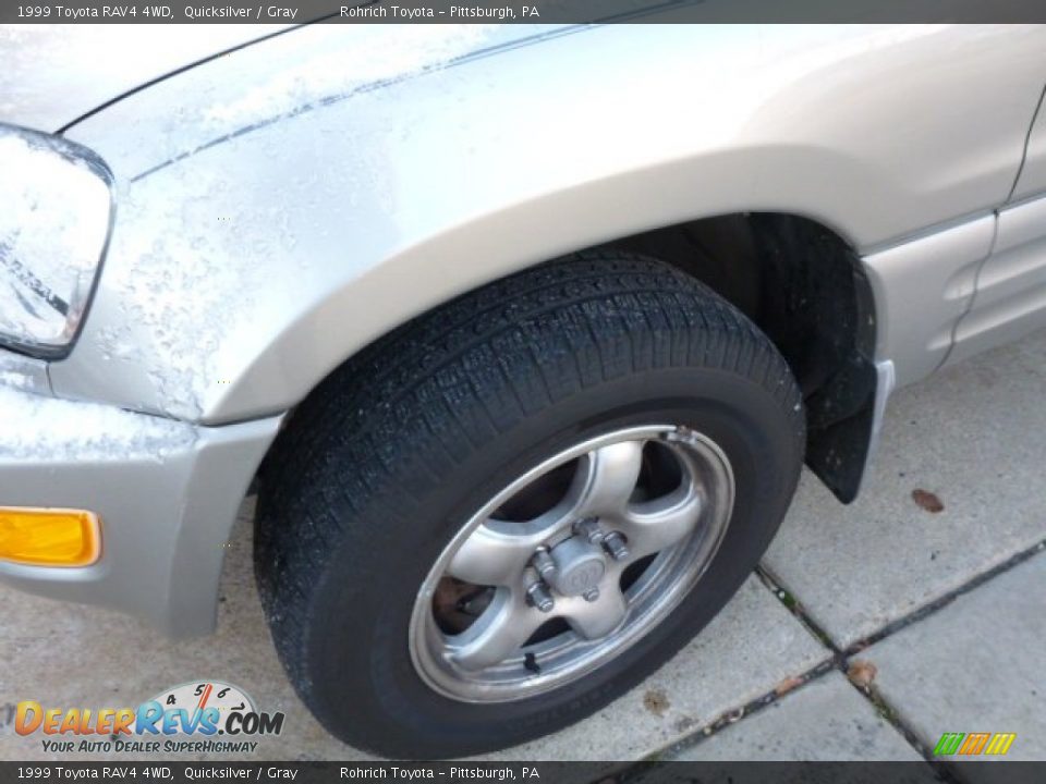 1999 Toyota RAV4 4WD Quicksilver / Gray Photo #8