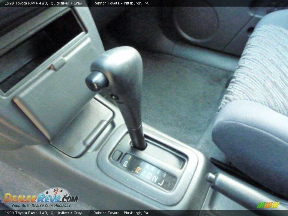 1999 Toyota RAV4 4WD Quicksilver / Gray Photo #18