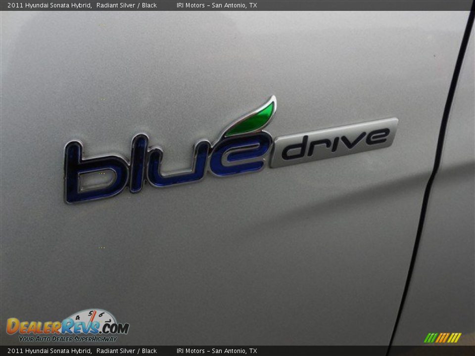 2011 Hyundai Sonata Hybrid Radiant Silver / Black Photo #6