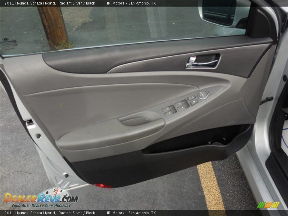 2011 Hyundai Sonata Hybrid Radiant Silver / Black Photo #13