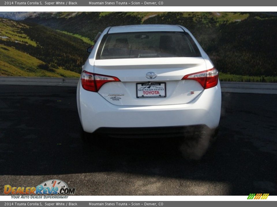 2014 Toyota Corolla S Super White / Black Photo #4