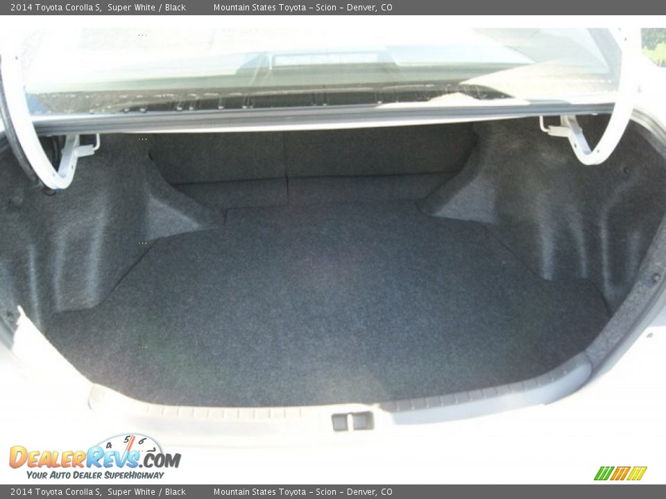 2014 Toyota Corolla S Super White / Black Photo #8