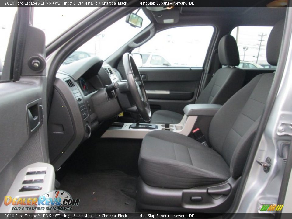 2010 Ford Escape XLT V6 4WD Ingot Silver Metallic / Charcoal Black Photo #11