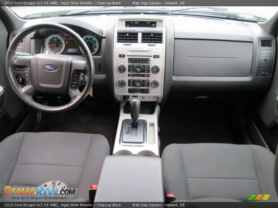 2010 Ford Escape XLT V6 4WD Ingot Silver Metallic / Charcoal Black Photo #24