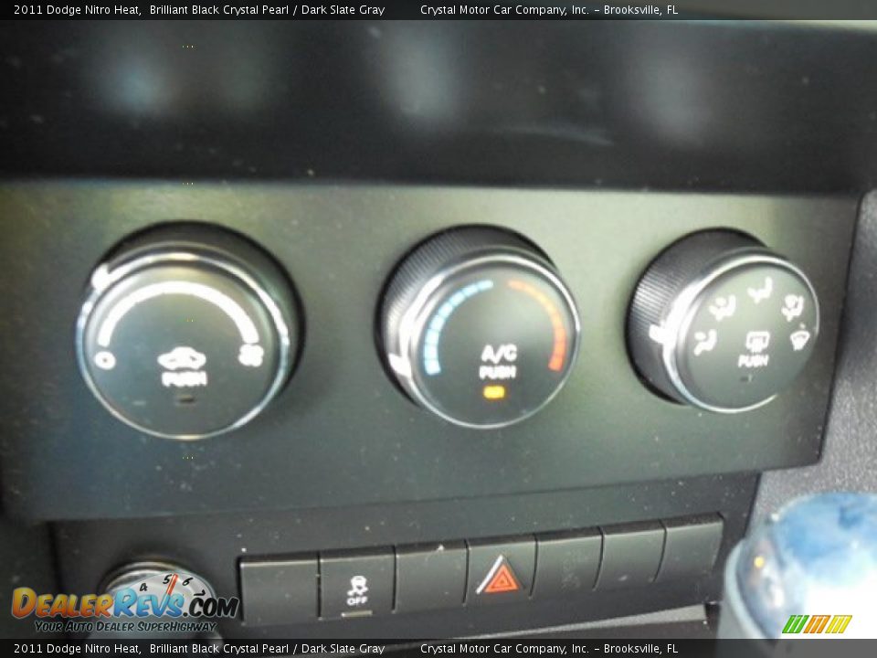 2011 Dodge Nitro Heat Brilliant Black Crystal Pearl / Dark Slate Gray Photo #21