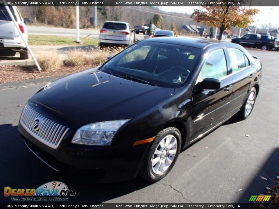 2007 Mercury Milan V6 AWD Black Ebony / Dark Charcoal Photo #4