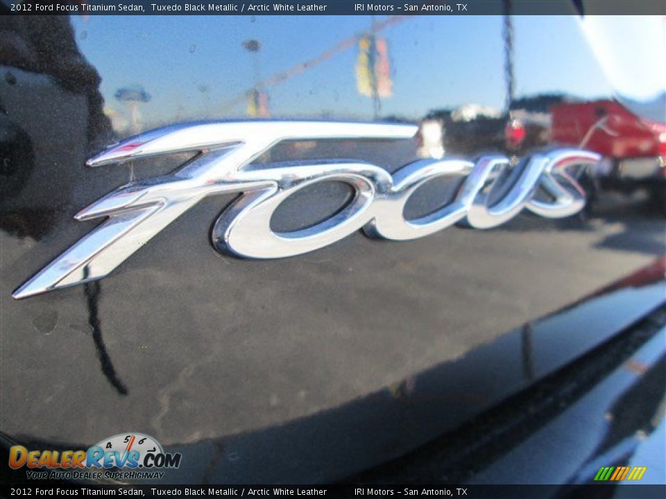 2012 Ford Focus Titanium Sedan Tuxedo Black Metallic / Arctic White Leather Photo #6