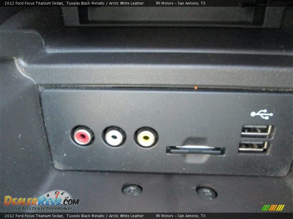 2012 Ford Focus Titanium Sedan Tuxedo Black Metallic / Arctic White Leather Photo #24