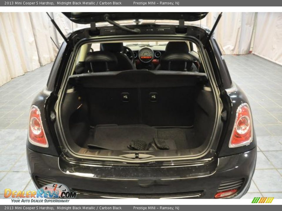 2013 Mini Cooper S Hardtop Midnight Black Metallic / Carbon Black Photo #17