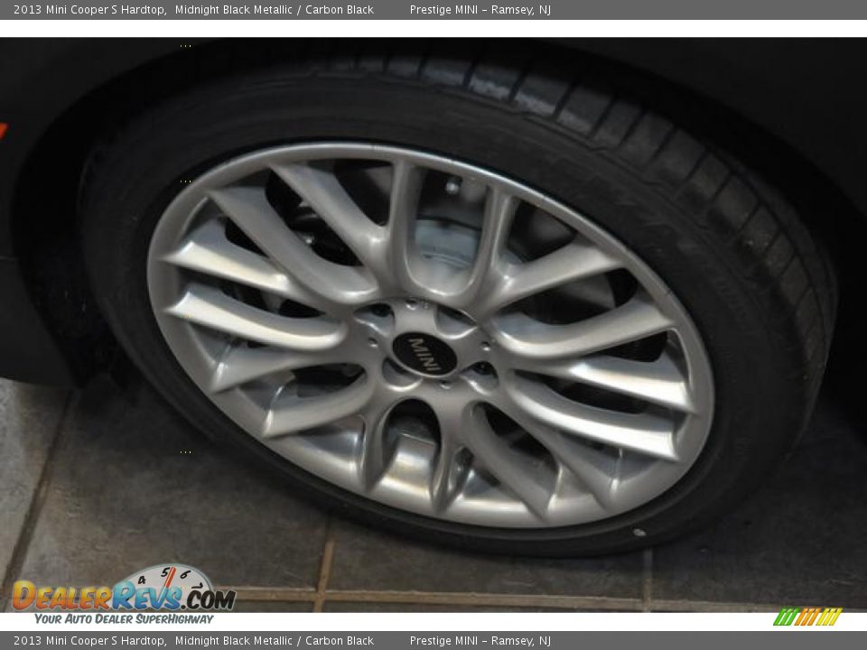 2013 Mini Cooper S Hardtop Midnight Black Metallic / Carbon Black Photo #24