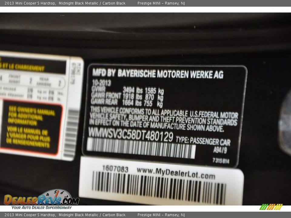 2013 Mini Cooper S Hardtop Midnight Black Metallic / Carbon Black Photo #25