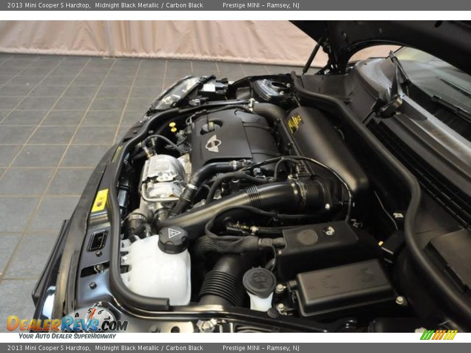 2013 Mini Cooper S Hardtop Midnight Black Metallic / Carbon Black Photo #31