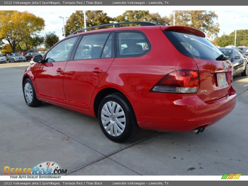 2013 Volkswagen Jetta S SportWagen Tornado Red / Titan Black Photo #3