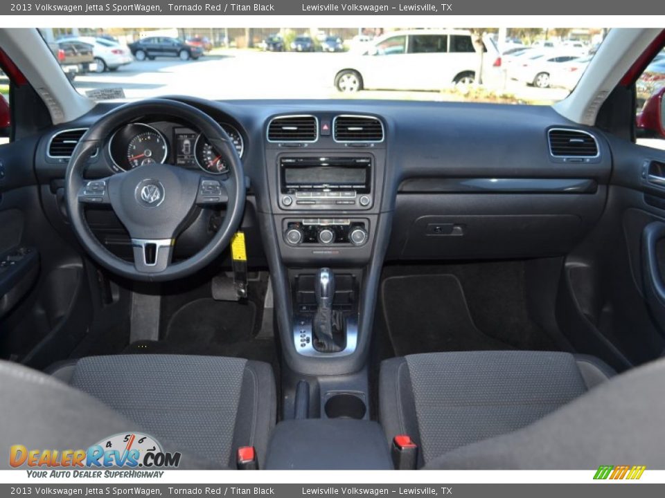 2013 Volkswagen Jetta S SportWagen Tornado Red / Titan Black Photo #14