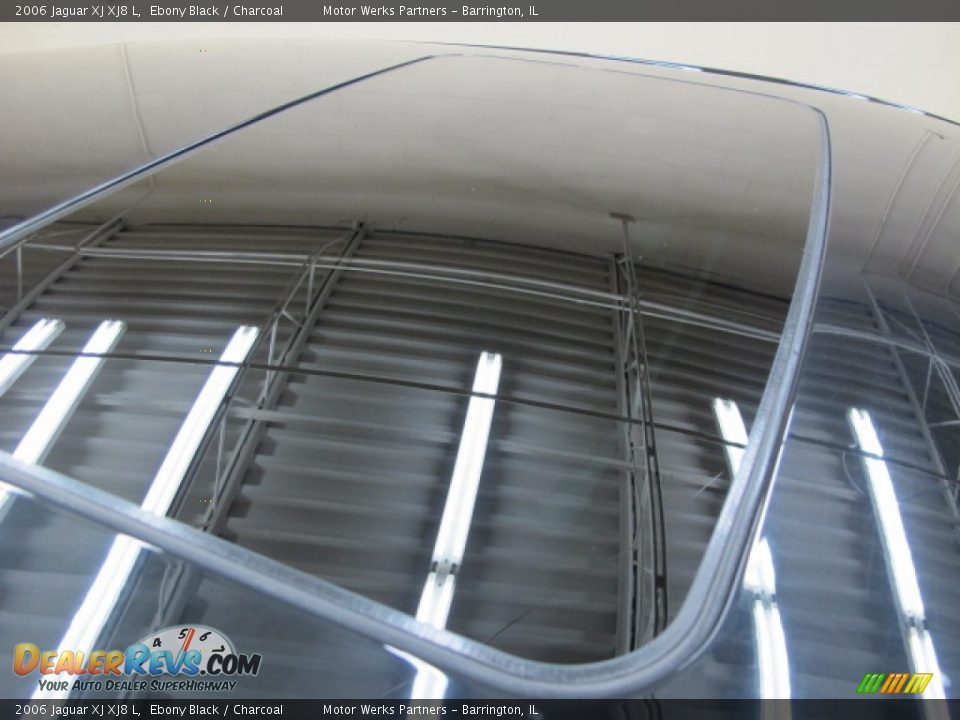 2006 Jaguar XJ XJ8 L Ebony Black / Charcoal Photo #11