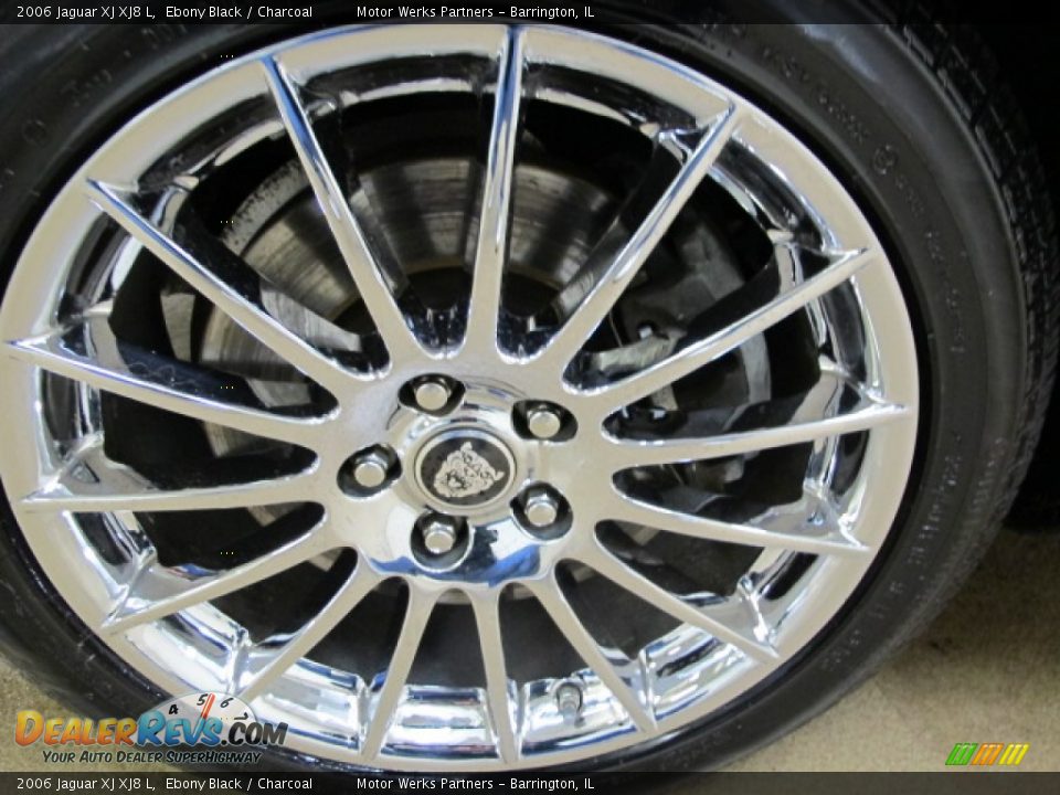 2006 Jaguar XJ XJ8 L Ebony Black / Charcoal Photo #12