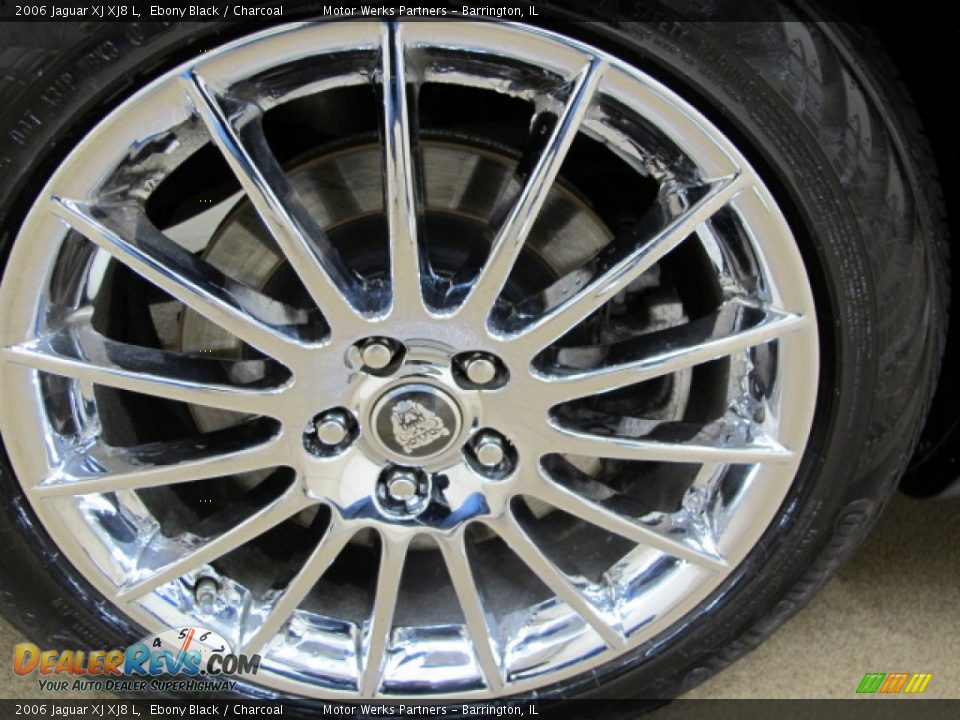 2006 Jaguar XJ XJ8 L Ebony Black / Charcoal Photo #14