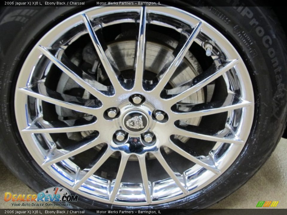 2006 Jaguar XJ XJ8 L Ebony Black / Charcoal Photo #15