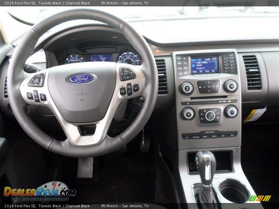 2014 Ford Flex SE Tuxedo Black / Charcoal Black Photo #17