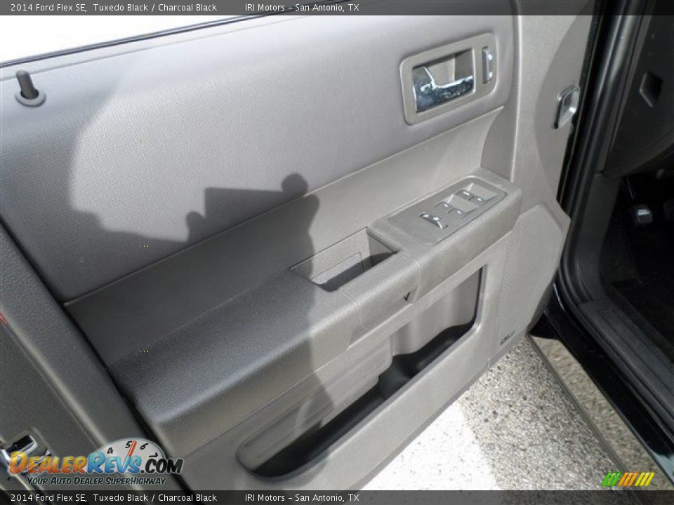 2014 Ford Flex SE Tuxedo Black / Charcoal Black Photo #22