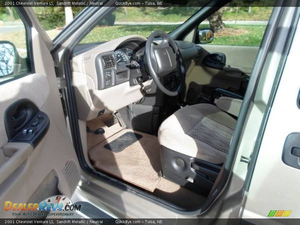 2001 Chevrolet Venture LS Sandrift Metallic / Neutral Photo #5