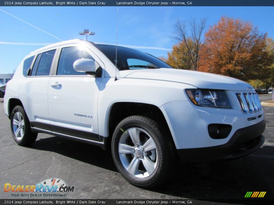 2014 Jeep Compass Latitude Bright White / Dark Slate Gray Photo #4