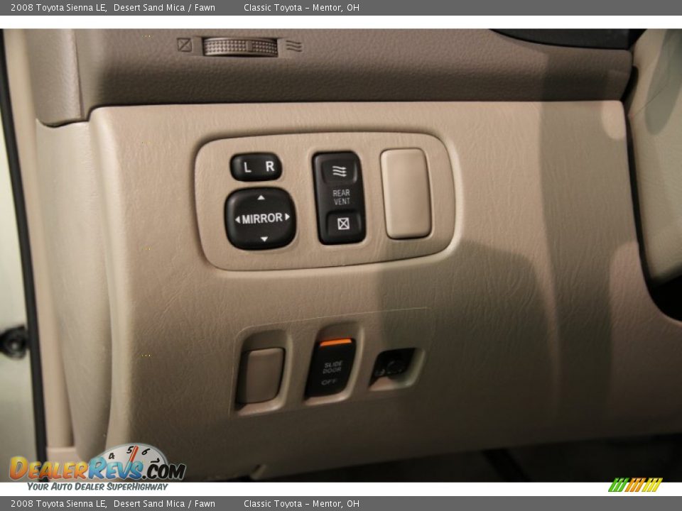 2008 Toyota Sienna LE Desert Sand Mica / Fawn Photo #6