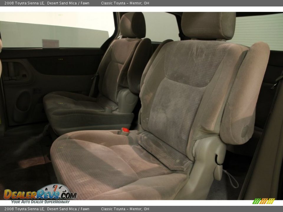 2008 Toyota Sienna LE Desert Sand Mica / Fawn Photo #20