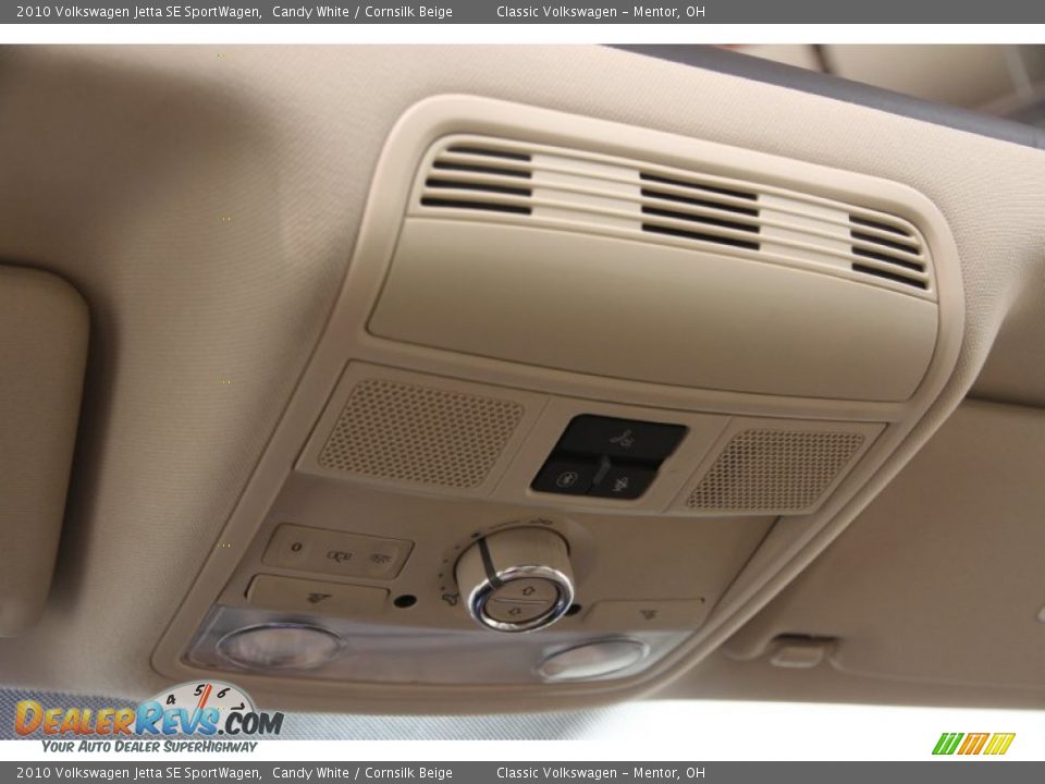 2010 Volkswagen Jetta SE SportWagen Candy White / Cornsilk Beige Photo #8
