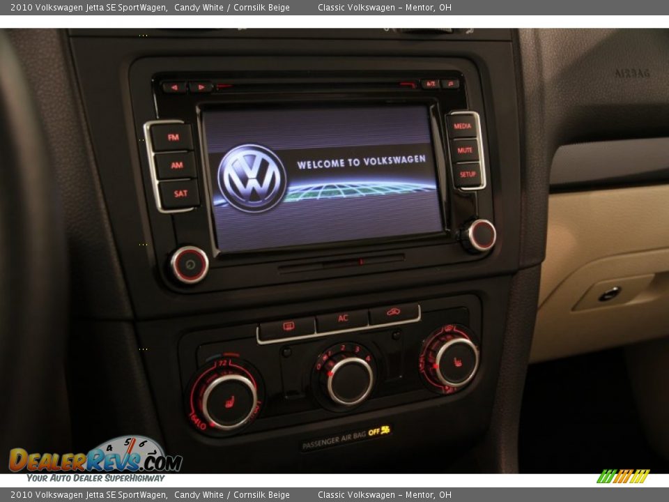 2010 Volkswagen Jetta SE SportWagen Candy White / Cornsilk Beige Photo #9